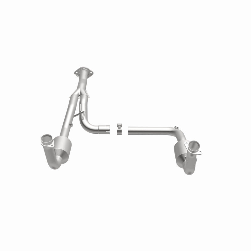 MagnaFlow Jeep Liberty California Grade CARB Compliant Direct-Fit Catalytic Converter 5451186 360 Degree Image Set