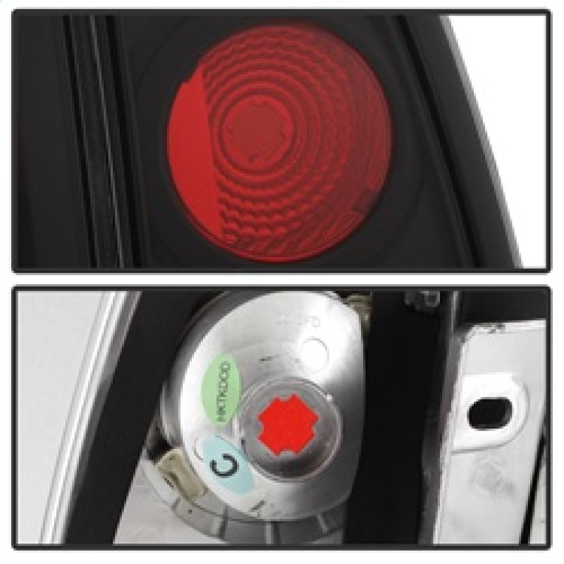 Spyder Lincoln Navigator 03-06 Euro Style Tail Lights Black ALT-YD-LN03-BK 5005946 5005946 Photo - Unmounted