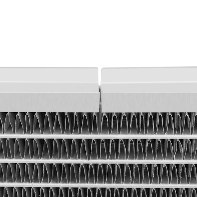 Mishimoto Bracketed Aluminum Radiator - 1997-2004 Ford Mustang MMRAD-MUS-97B User 2