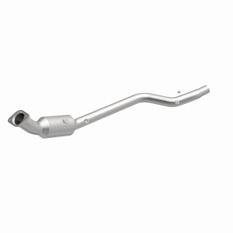 MagnaFlow California Grade CARB Compliant Direct-Fit Catalytic Converter 4561241 360 Degree Image Set