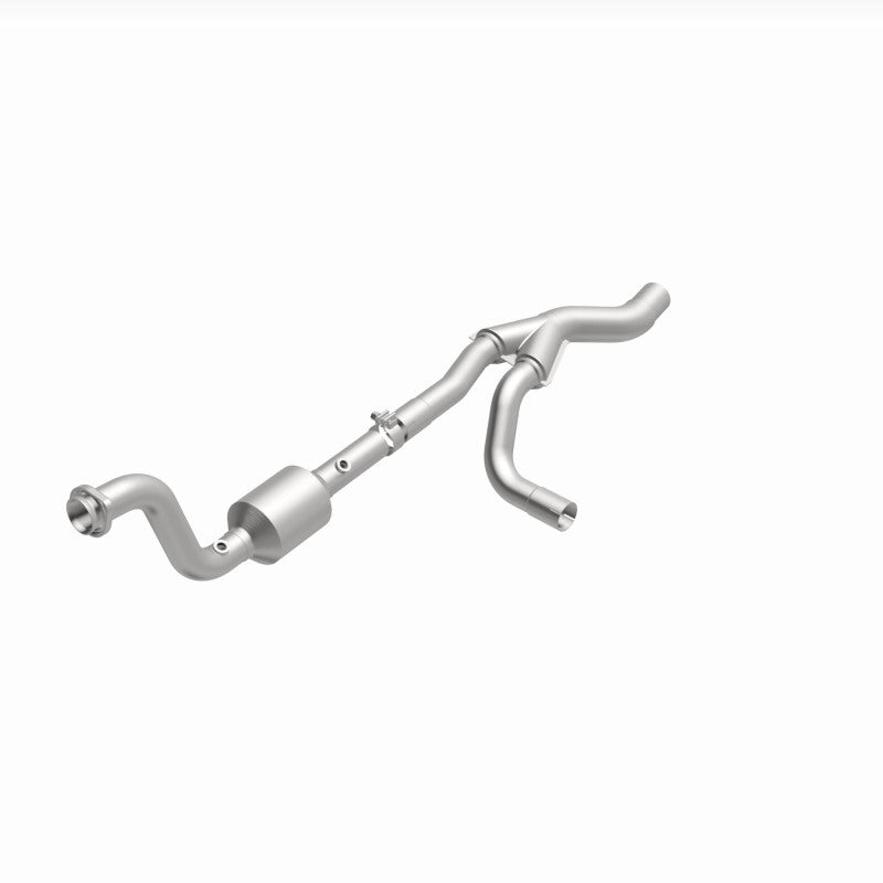 Magnaflow 04-06 Dodge Durango 5.7L Direct Fit Converter 4651499 4651499 360 Degree Image Set