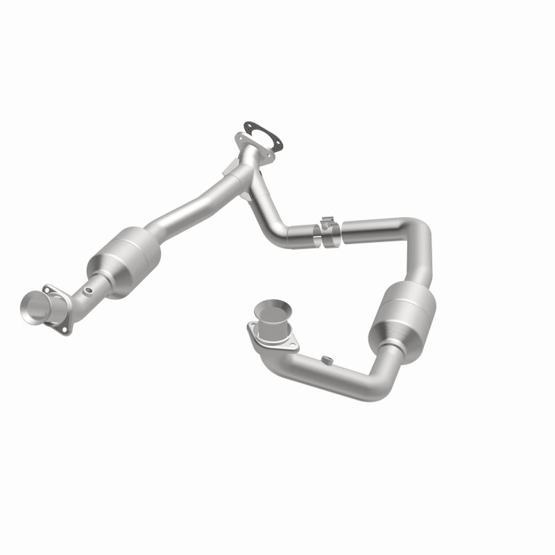 Magnaflow 2003 Ford E-350 Super Duty 5.4L Direct Fit Converter 4583378 4583378 360 Degree Image Set