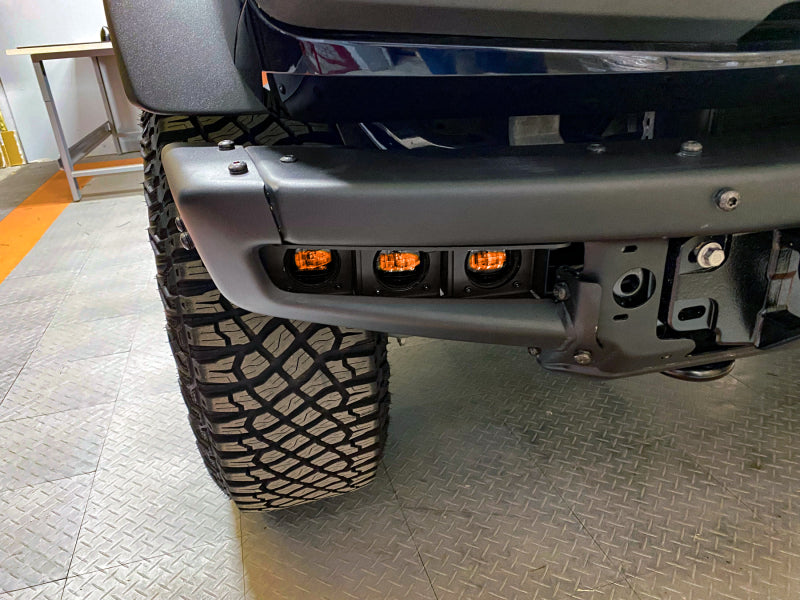 ORACLE Lighting Oracle High 21-22 Ford Bronco Triple LED Fog Light kit for Steel Bumper 5890-005 5890-005 Photo - lifestyle view