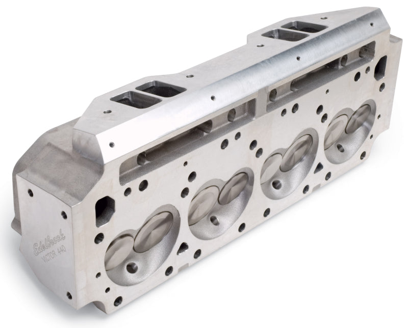 Edelbrock Big-Block Chrysler Victor B/Rb Heads w/ Valves 77929 77929 Photo - Unmounted