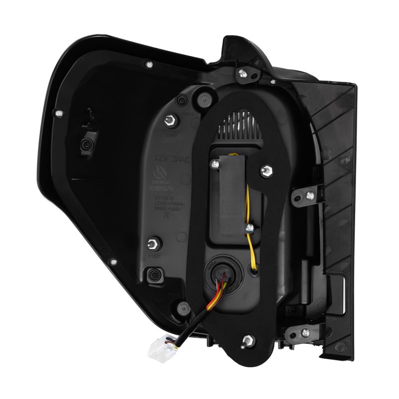 AlphaRex 10-21 Toyota 4Runner LUXX LED Taillights Alpha Blk w/Activ Light/Seq Signal 690030 690030 User 3