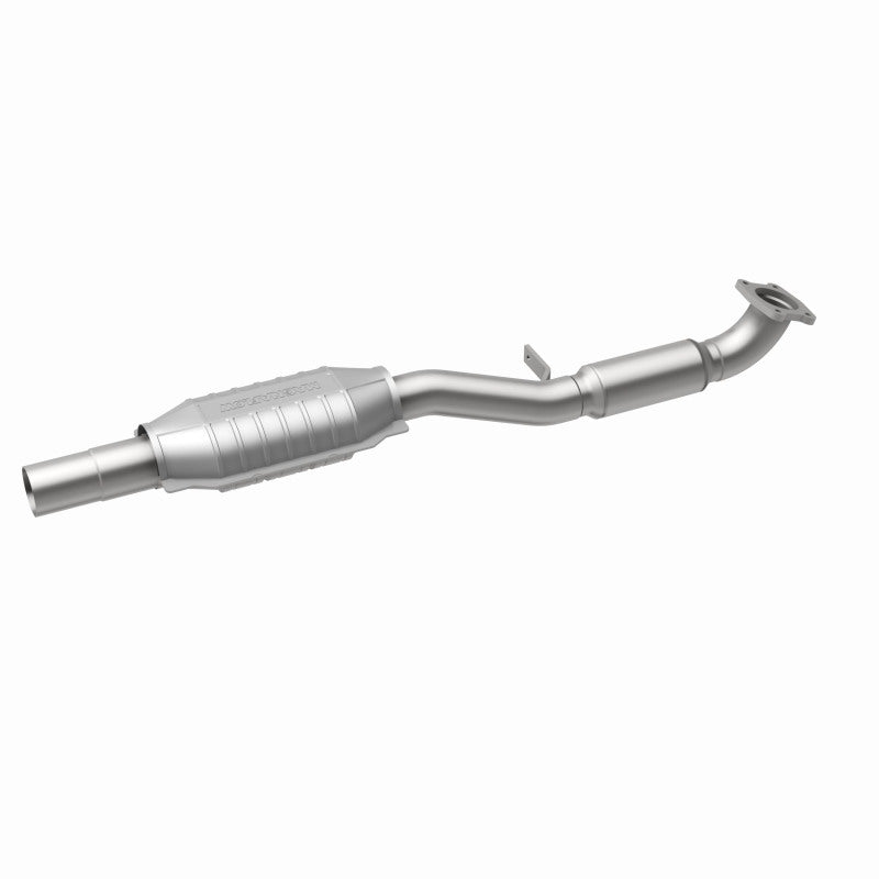 MagnaFlow Volvo OEM Grade Federal / EPA Compliant Direct-Fit Catalytic Converter 49528 360 Degree Image Set