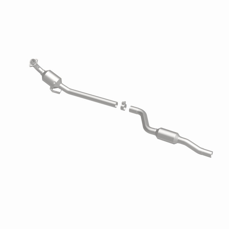 MagnaFlow Mercedes-Benz GLK350 OEM Grade Federal / EPA Compliant Direct-Fit Catalytic Converter 21-440 360 Degree Image Set