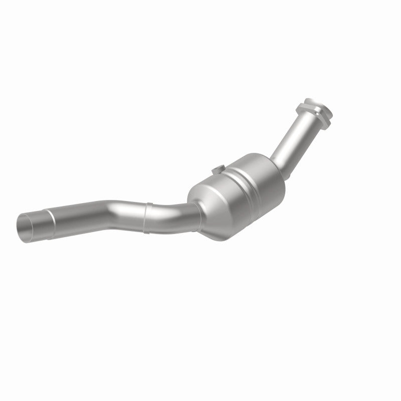 MagnaFlow Jaguar California Grade CARB Compliant Direct-Fit Catalytic Converter 5461948 360 Degree Image Set