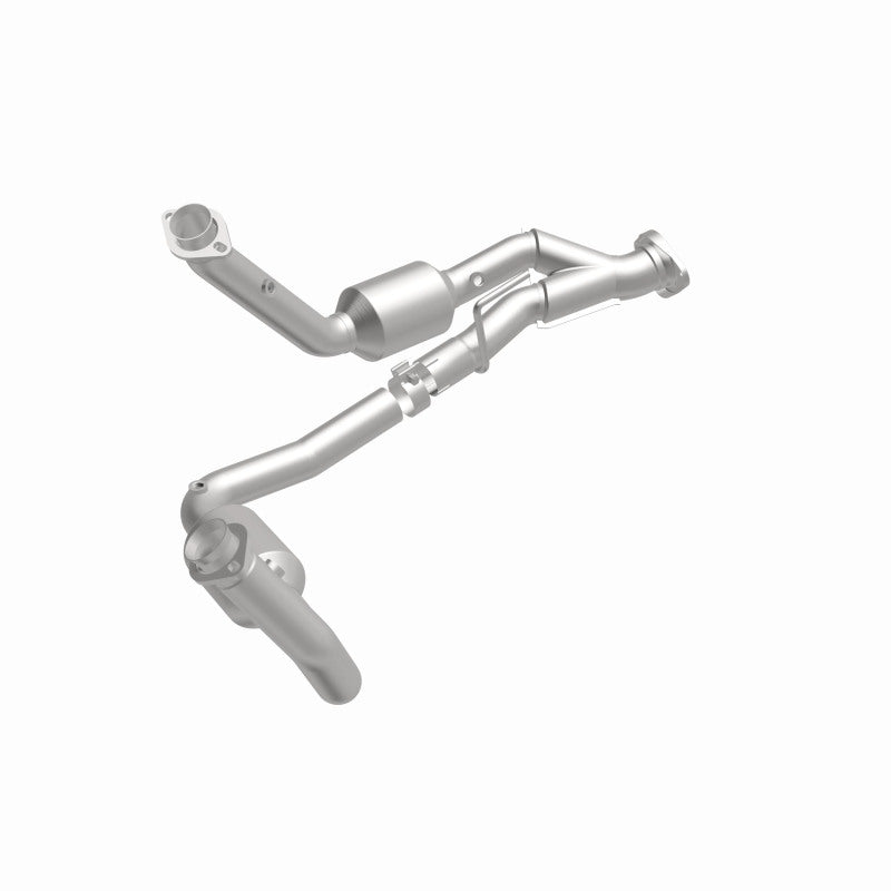 Magnaflow 05-06 Jeep Grand Cherokee 5.7L Direct Fit Catalytic Converter 4651709 4651709 360 Degree Image Set