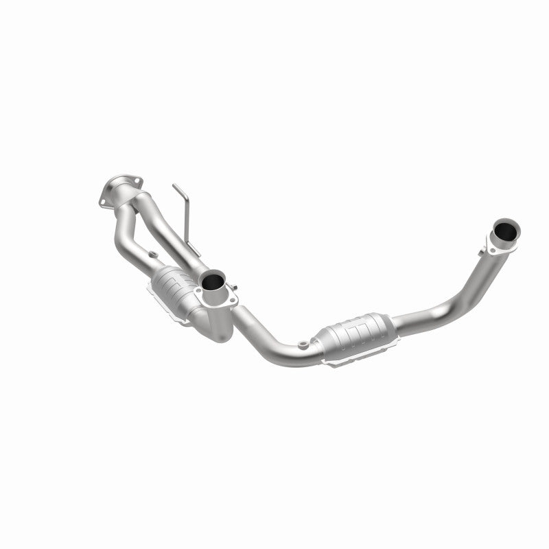MagnaFlow Jeep OEM Grade Federal / EPA Compliant Direct-Fit Catalytic Converter 49687 360 Degree Image Set