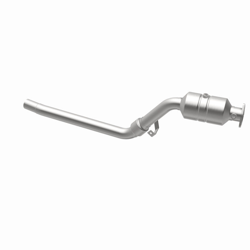 MagnaFlow Audi A4 Quattro OEM Grade Federal / EPA Compliant Direct-Fit Catalytic Converter 51115 360 Degree Image Set