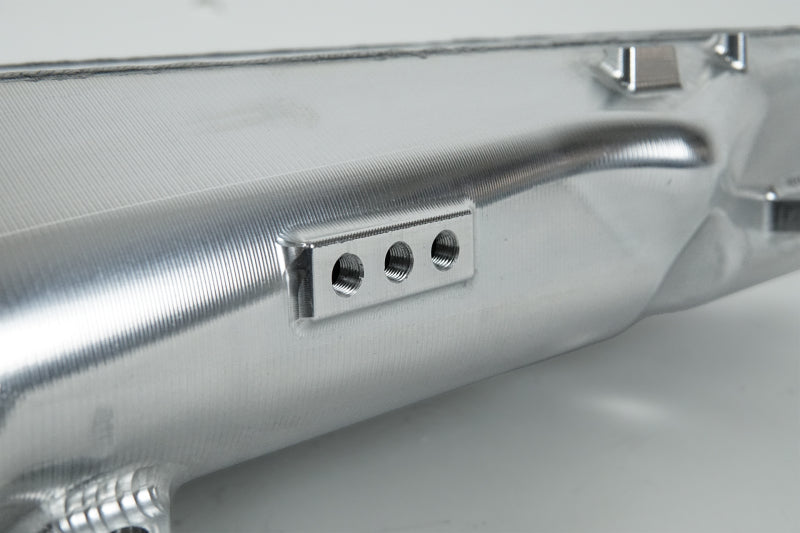 CSF Toyota A90/A91 Supra/ BMW G-Series B58 Charge-Air Cooler Manifold- Machined Billet Aluminum 8200 8200 Photo - Close Up
