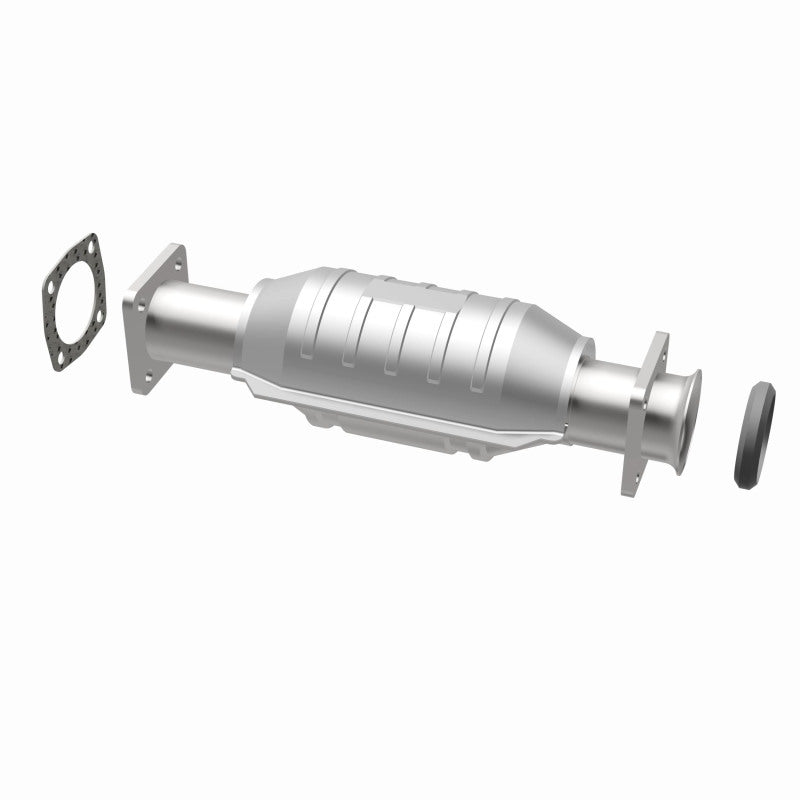 MagnaFlow Saab 900 Standard Grade Federal / EPA Compliant Direct-Fit Catalytic Converter 22832 360 Degree Image Set