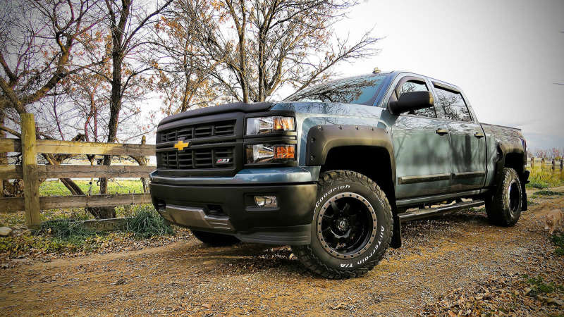 EGR 14+ Chev Silverado 5ft Bed Bolt-On Look Fender Flares - Set - Matte 791675 791675 Photo - Mounted