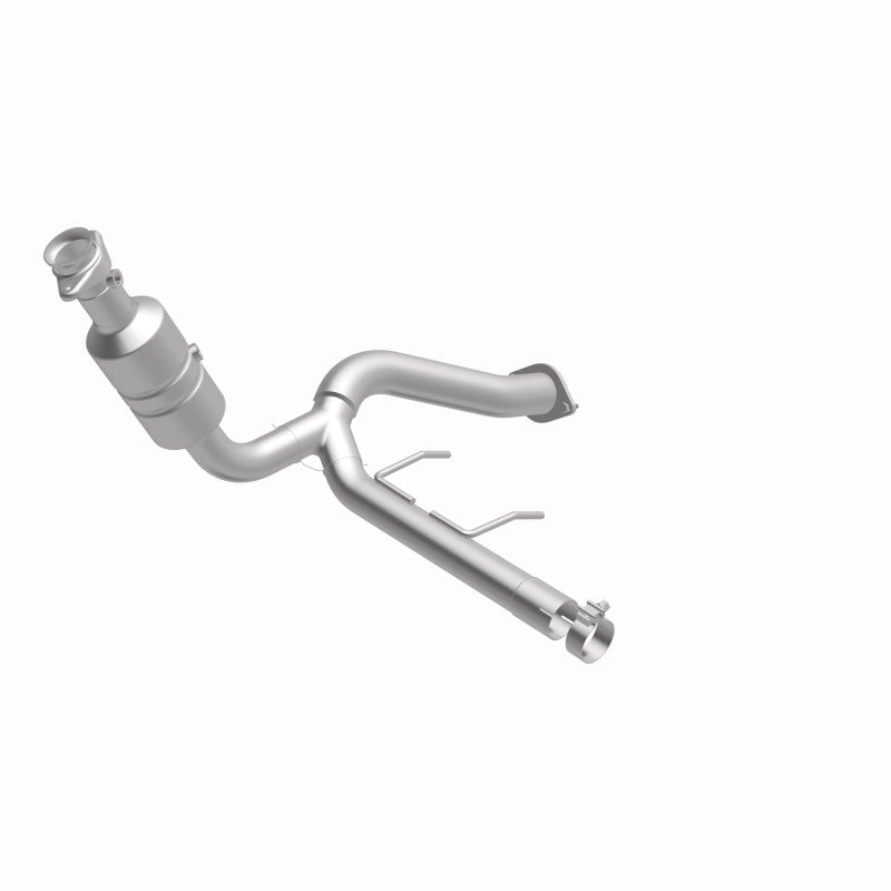 MagnaFlow Ford F-150 California Grade CARB Compliant Direct-Fit Catalytic Converter 5551295 360 Degree Image Set