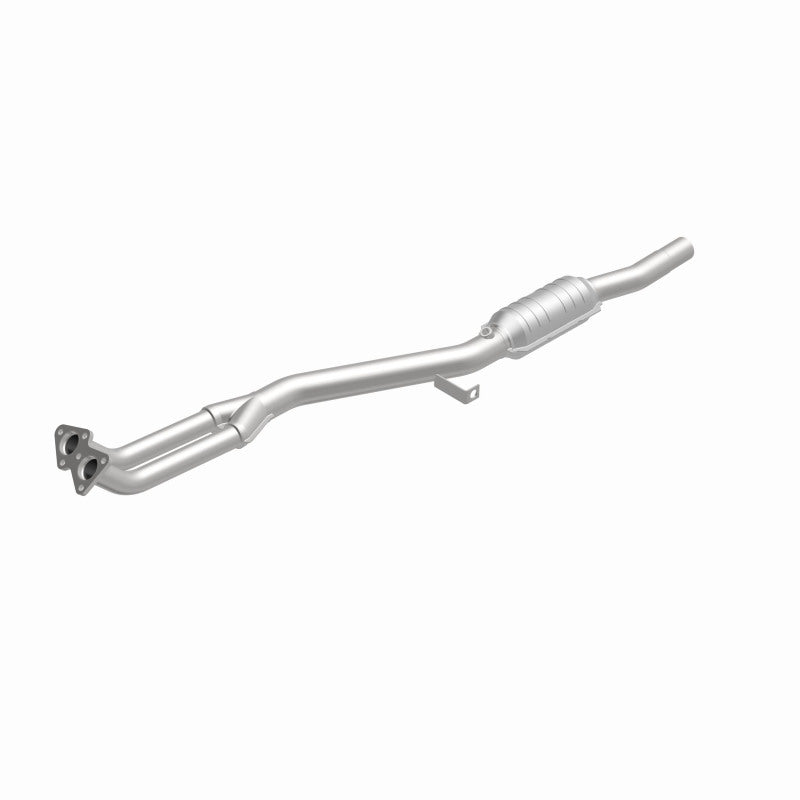 MagnaFlow BMW Standard Grade Federal / EPA Compliant Direct-Fit Catalytic Converter 93685 360 Degree Image Set