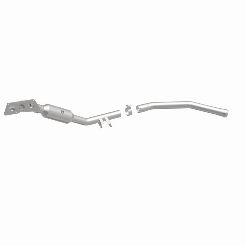 MagnaFlow Mercedes-Benz California Grade CARB Compliant Manifold Catalytic Converter 5551067 360 Degree Image Set
