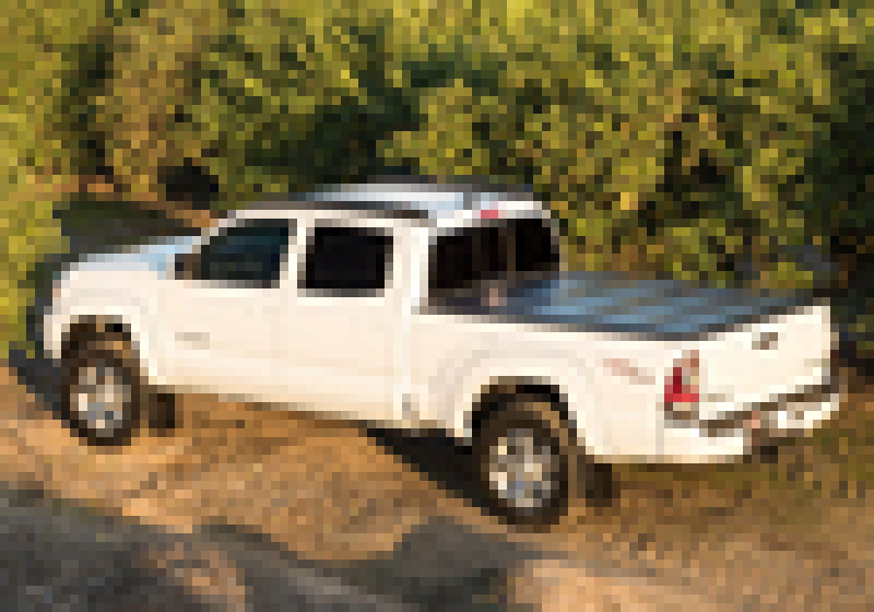 BAK Flip G2 16-19 Toyota Tacoma 6' Bed 226427 Photo - Mounted