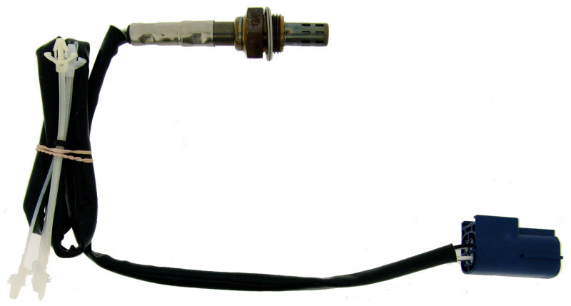 NGK Nissan Sentra 2002-2001 Direct Fit Oxygen Sensor 24645 24645 Photo - Primary