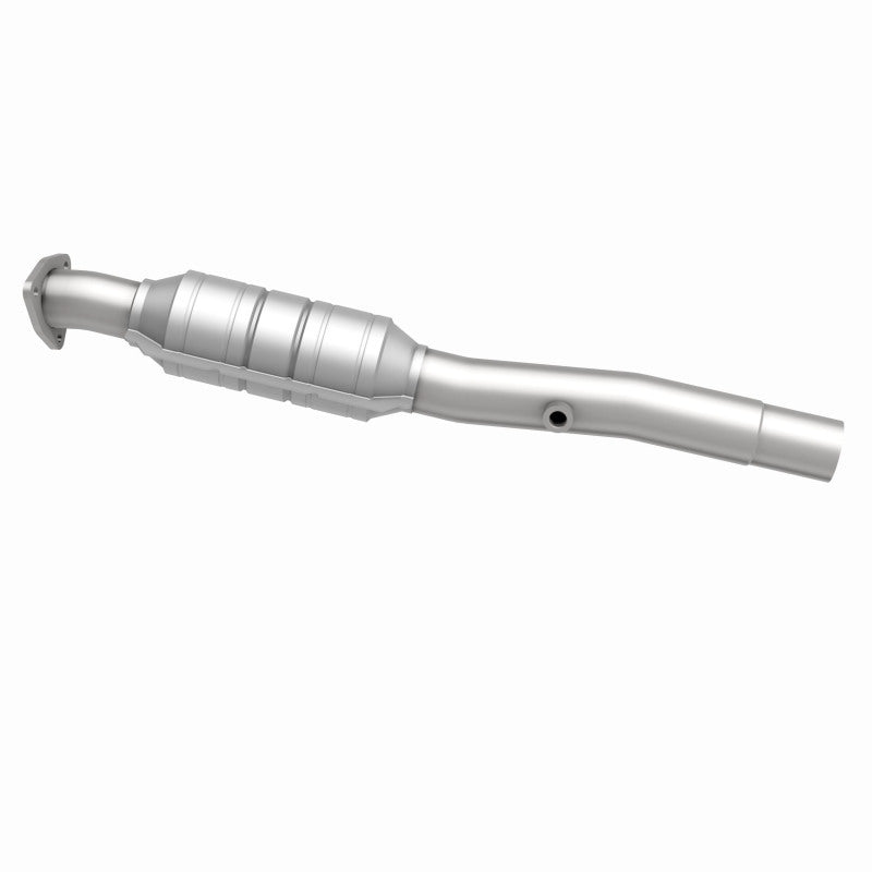 MagnaFlow Audi A8 HM Grade Federal / EPA Compliant Direct-Fit Catalytic Converter 24025 360 Degree Image Set
