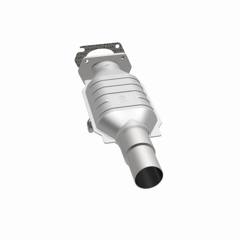 MagnaFlow Buick Standard Grade Federal / EPA Compliant Direct-Fit Catalytic Converter 93439 360 Degree Image Set