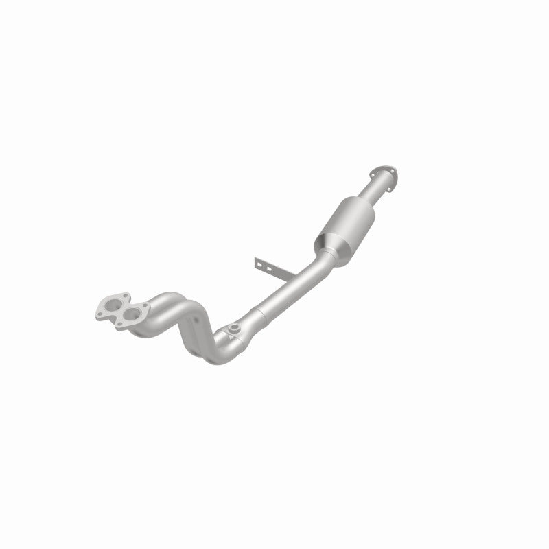 MagnaFlow Alfa Romeo Spider Standard Grade Federal / EPA Compliant Direct-Fit Catalytic Converter 23511 360 Degree Image Set