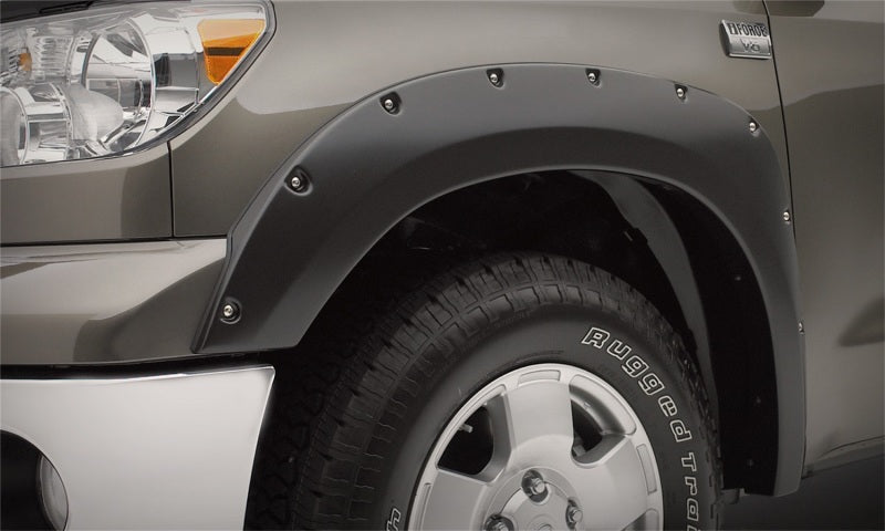 EGR 14+ GMC Sierra LD Bolt-On Look Fender Flares - Set 791584 791584 Photo - lifestyle view