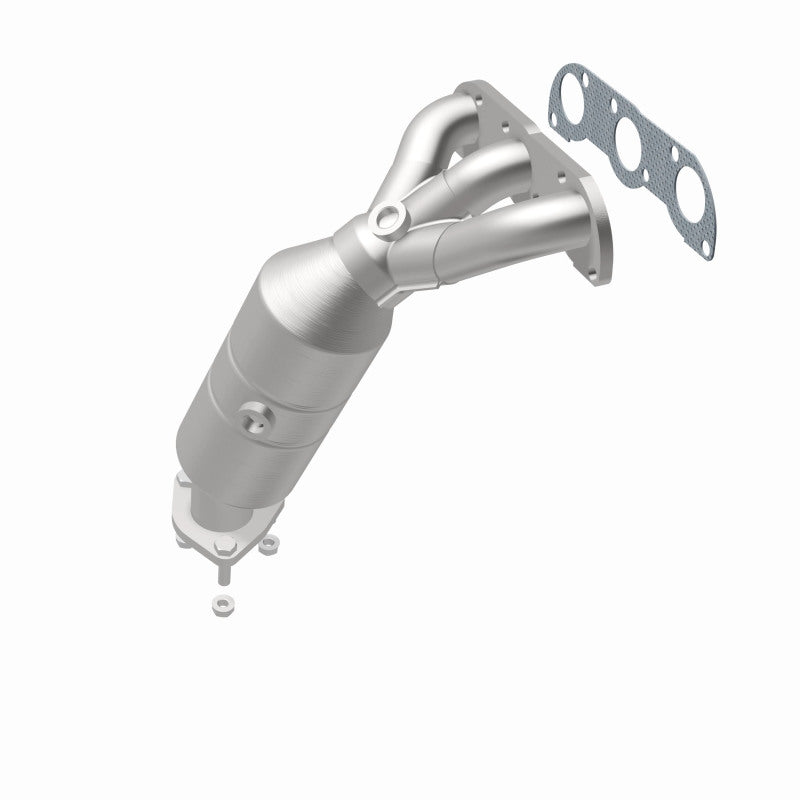 MagnaFlow Suzuki Verona OEM Grade Federal / EPA Compliant Manifold Catalytic Converter 50912 360 Degree Image Set