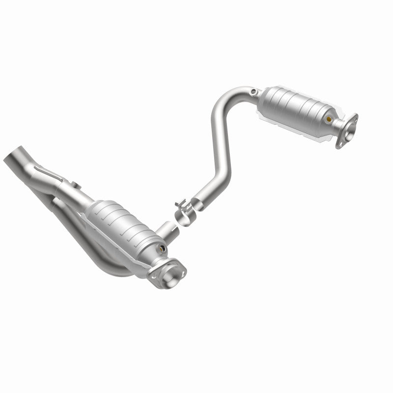 MagnaFlow OEM Grade Federal / EPA Compliant Direct-Fit Catalytic Converter 49832 360 Degree Image Set