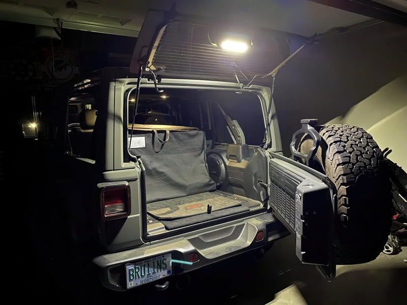 ORACLE Lighting Oracle Jeep Wrangler JL Cargo LED Light Module - Amber/White 5858-023 5858-023 Photo - lifestyle view