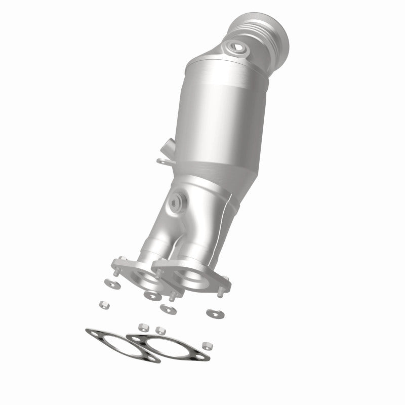 MagnaFlow BMW OEM Grade Federal / EPA Compliant Direct-Fit Catalytic Converter 52244 360 Degree Image Set