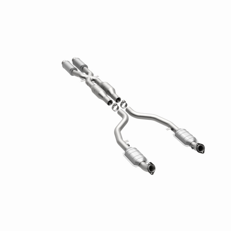 MagnaFlow BMW M3 OEM Grade Federal / EPA Compliant Direct-Fit Catalytic Converter 49800 360 Degree Image Set