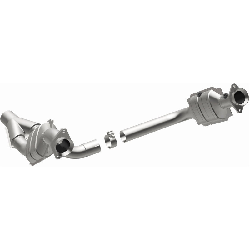 MagnaFlow California Grade CARB Compliant Direct-Fit Catalytic Converter 5551664 Photo - out of package