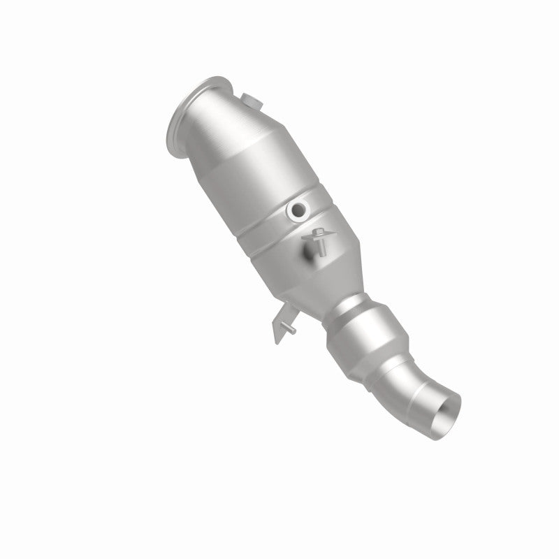 MagnaFlow BMW OEM Grade Federal / EPA Compliant Direct-Fit Catalytic Converter 52267 360 Degree Image Set