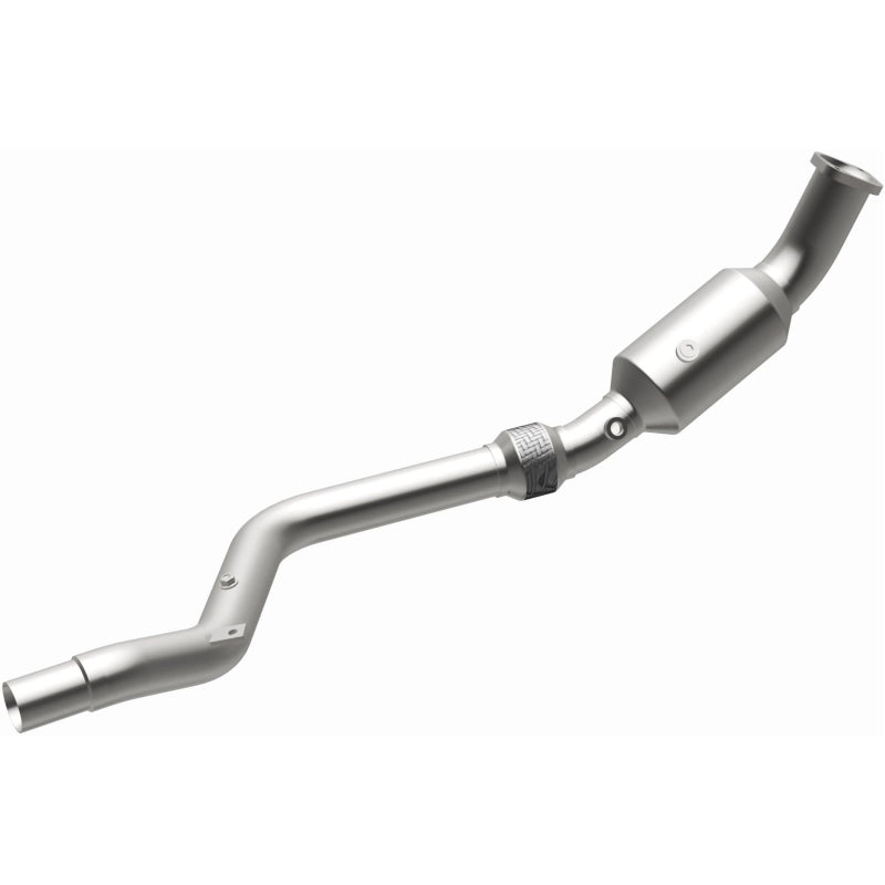 MagnaFlow California Grade CARB Compliant Direct-Fit Catalytic Converter 5561140 Photo - out of package