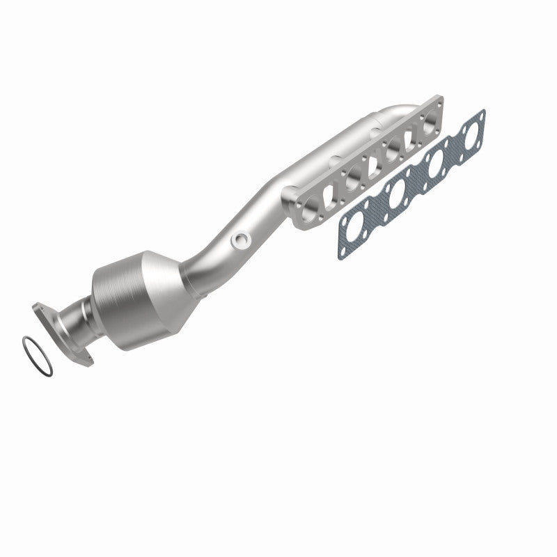 MagnaFlow Infiniti OEM Grade Federal / EPA Compliant Manifold Catalytic Converter 52424 360 Degree Image Set