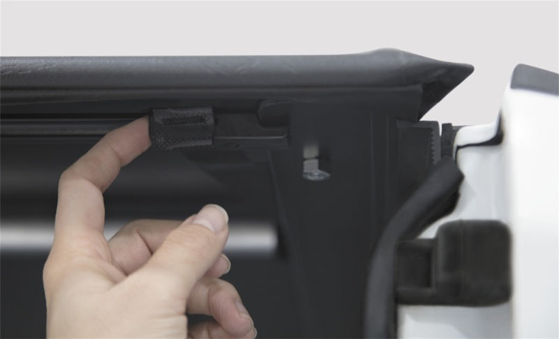 Access Literider 03-06 Tundra 6ft 4in Stepside Bed (Bolt On) Roll-Up Cover 35159 35159 Photo - Mounted