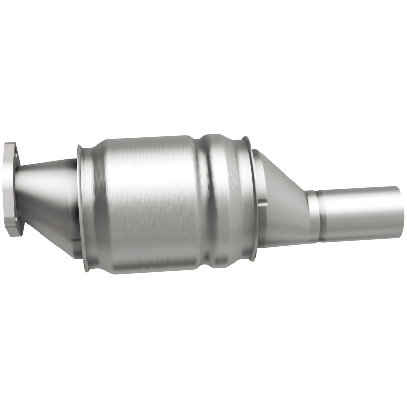 MagnaFlow Volkswagen HM Grade Federal / EPA Compliant Direct-Fit Catalytic Converter 22952 Photo - out of package
