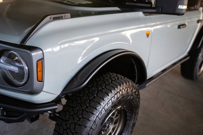 DV8 Offroad 21-23 Ford Bronco Tube Fender Flares FDBR-01 FDBR-01 Photo - Unmounted