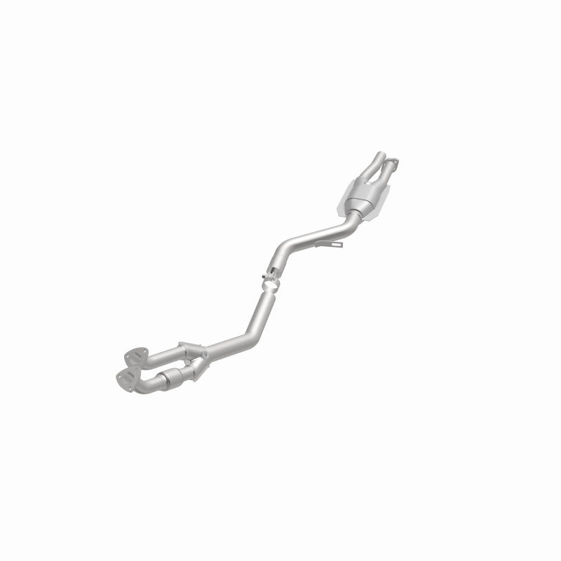MagnaFlow BMW 525i Standard Grade Federal / EPA Compliant Direct-Fit Catalytic Converter 23807 360 Degree Image Set
