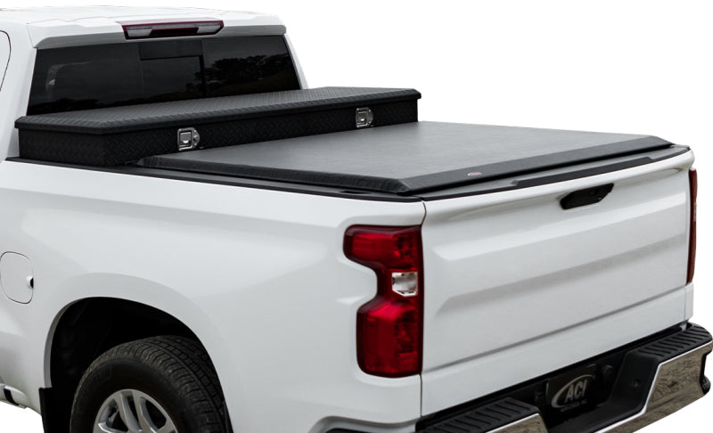 Access Toolbox 20-22 GM Silverado/Sierra 2500/3500 8ft. Bed Roll-Up Cover - w/o Bedside Storage Box 62439 62439 Photo - Primary