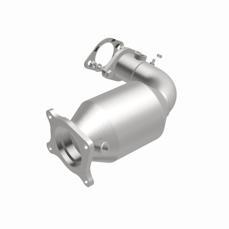MagnaFlow Subaru OEM Grade Federal / EPA Compliant Direct-Fit Catalytic Converter 21-822 360 Degree Image Set