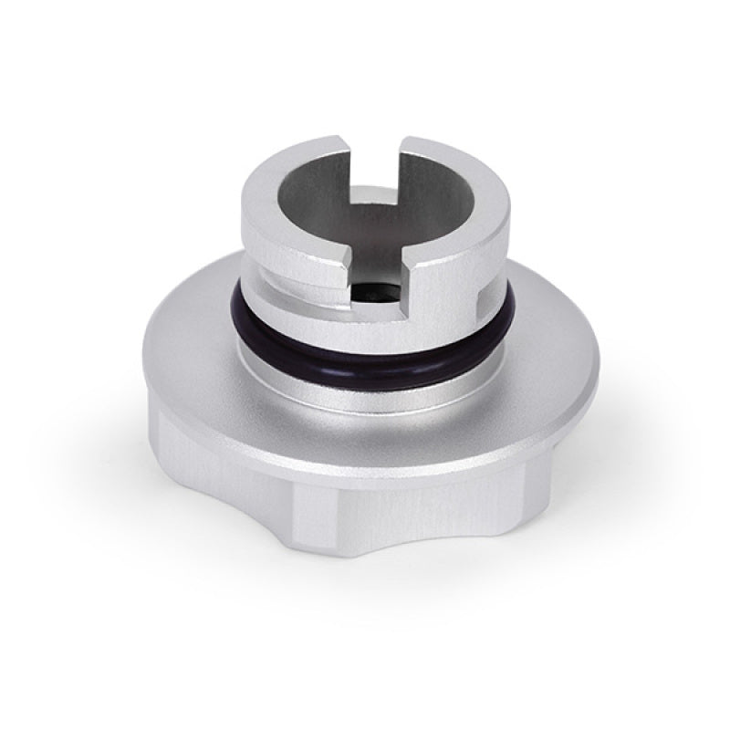 Mishimoto Ford Mustang EcoBoost 2015+/Ford Focus ST 2013+ Oil Filler Cap MMOFC-MUS4-15MBK User 4