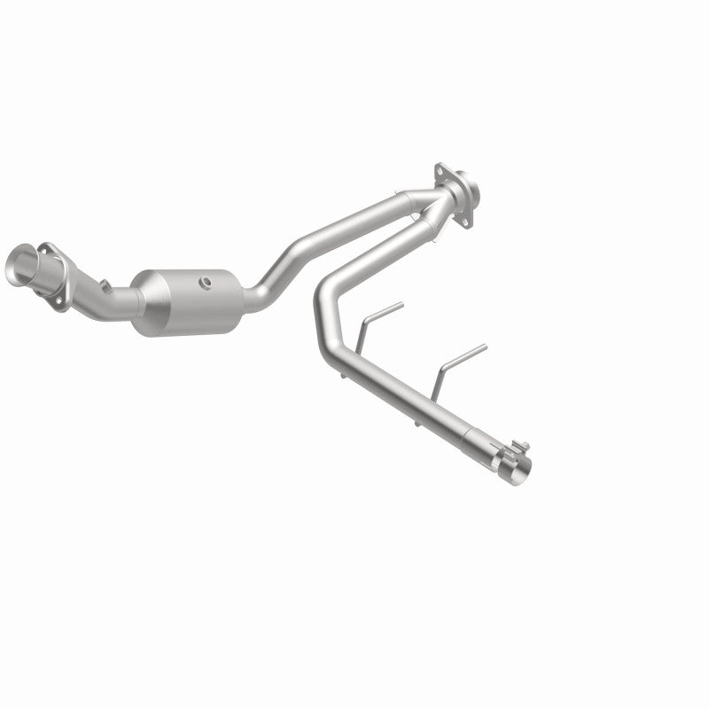 Magnaflow 18-20 Ford F-150 V6 3.3L Right Underbody Direct-Fit Catalytic Converter 280224 280224 360 Degree Image Set