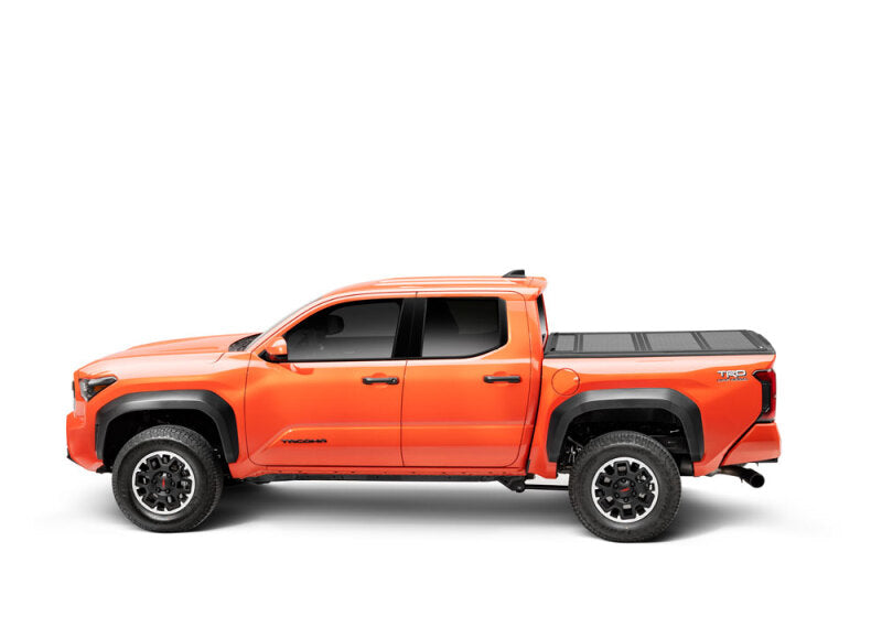 BAK Flip G2 16-19 Toyota Tacoma 6' Bed 226427 Photo - Mounted