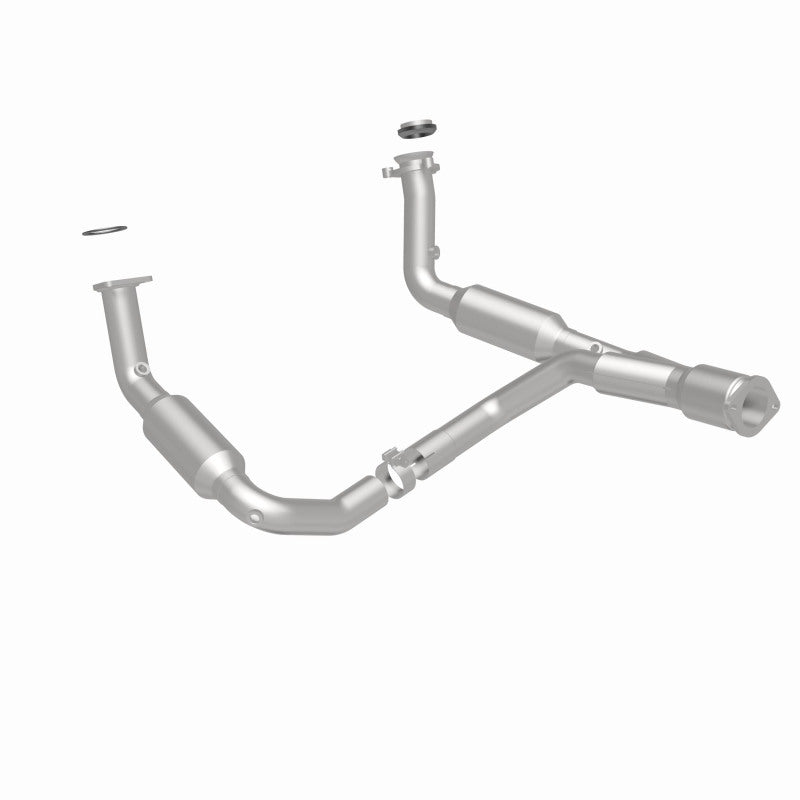 MagnaFlow California Grade CARB Compliant Direct-Fit Catalytic Converter 5451650 360 Degree Image Set