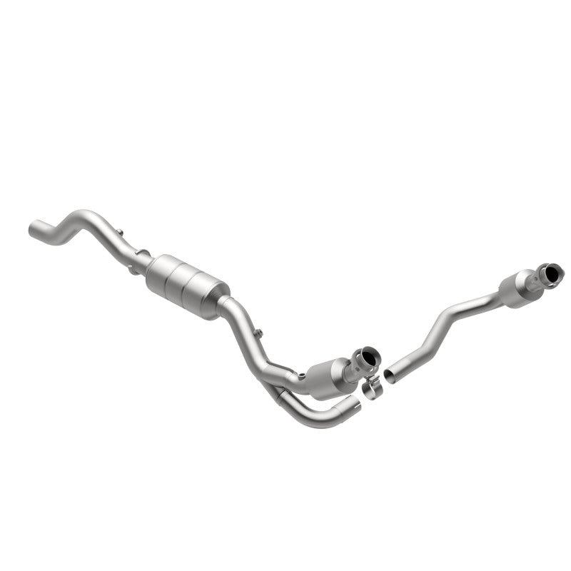MagnaFlow Dodge Durango OEM Grade Federal / EPA Compliant Direct-Fit Catalytic Converter 51351 360 Degree Image Set