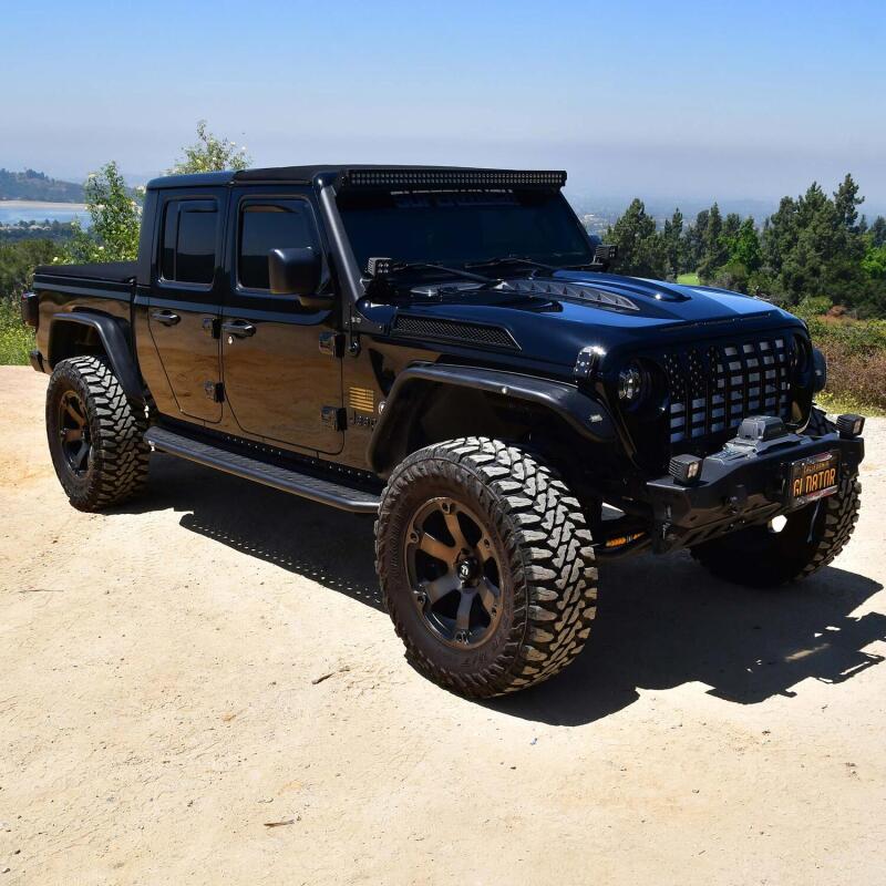 Westin 20-24 Jeep Gladiator Outlaw Running Board 28-34165 28-34165 Photo - Mounted