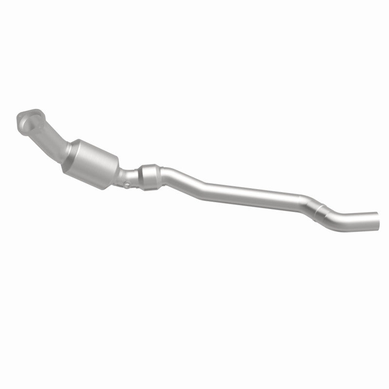 MagnaFlow California Grade CARB Compliant Direct-Fit Catalytic Converter 5561585 360 Degree Image Set