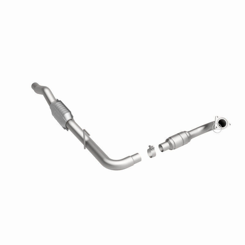MagnaFlow California Grade CARB Compliant Direct-Fit Catalytic Converter 4451647 360 Degree Image Set